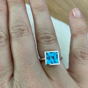 New! Aquamarine ring in box